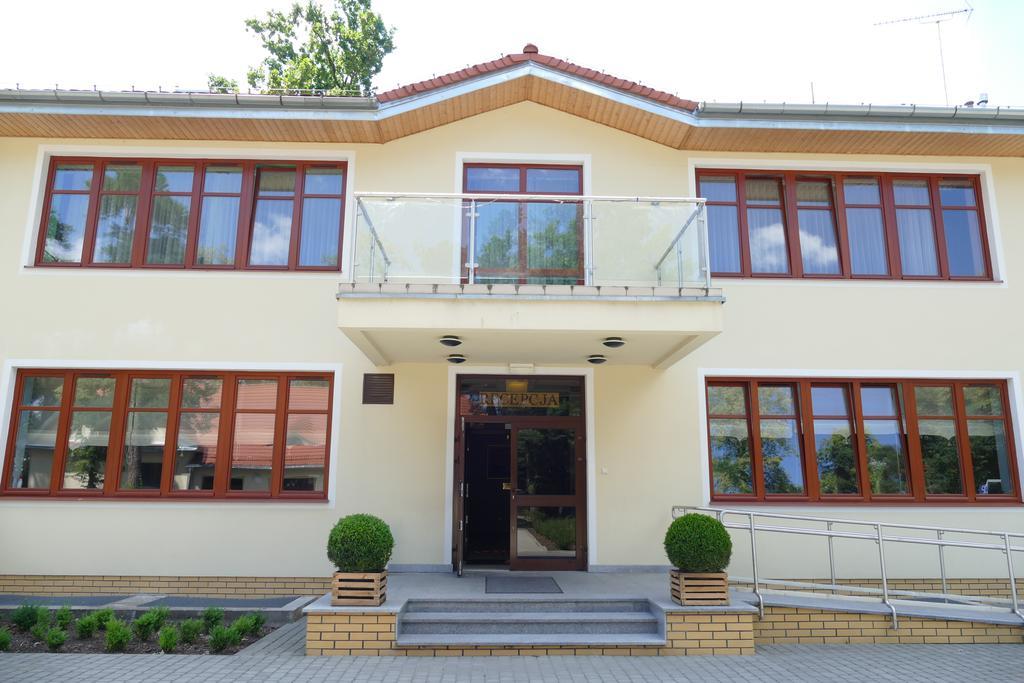 Otrębusy Ckm Centrum Konferencyjne Mazowsze מראה חיצוני תמונה